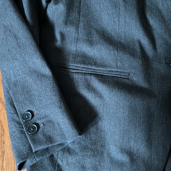 Amazing Grey Blazer - Picture 3 of 6